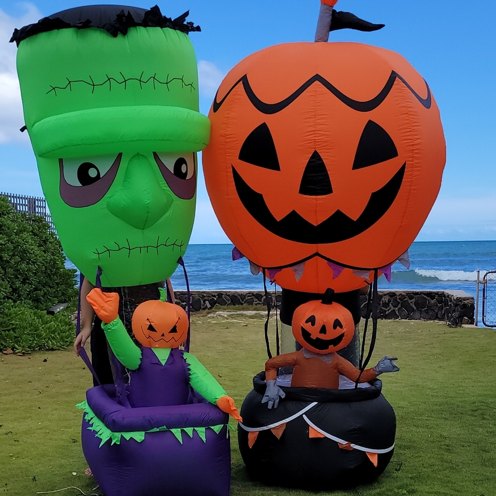 - SOLD SOLD SOLD - All Halloween Inflatables (4) Bundle